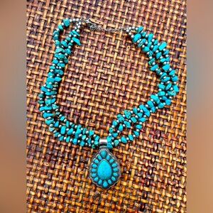NWOT Turquoise Necklace
